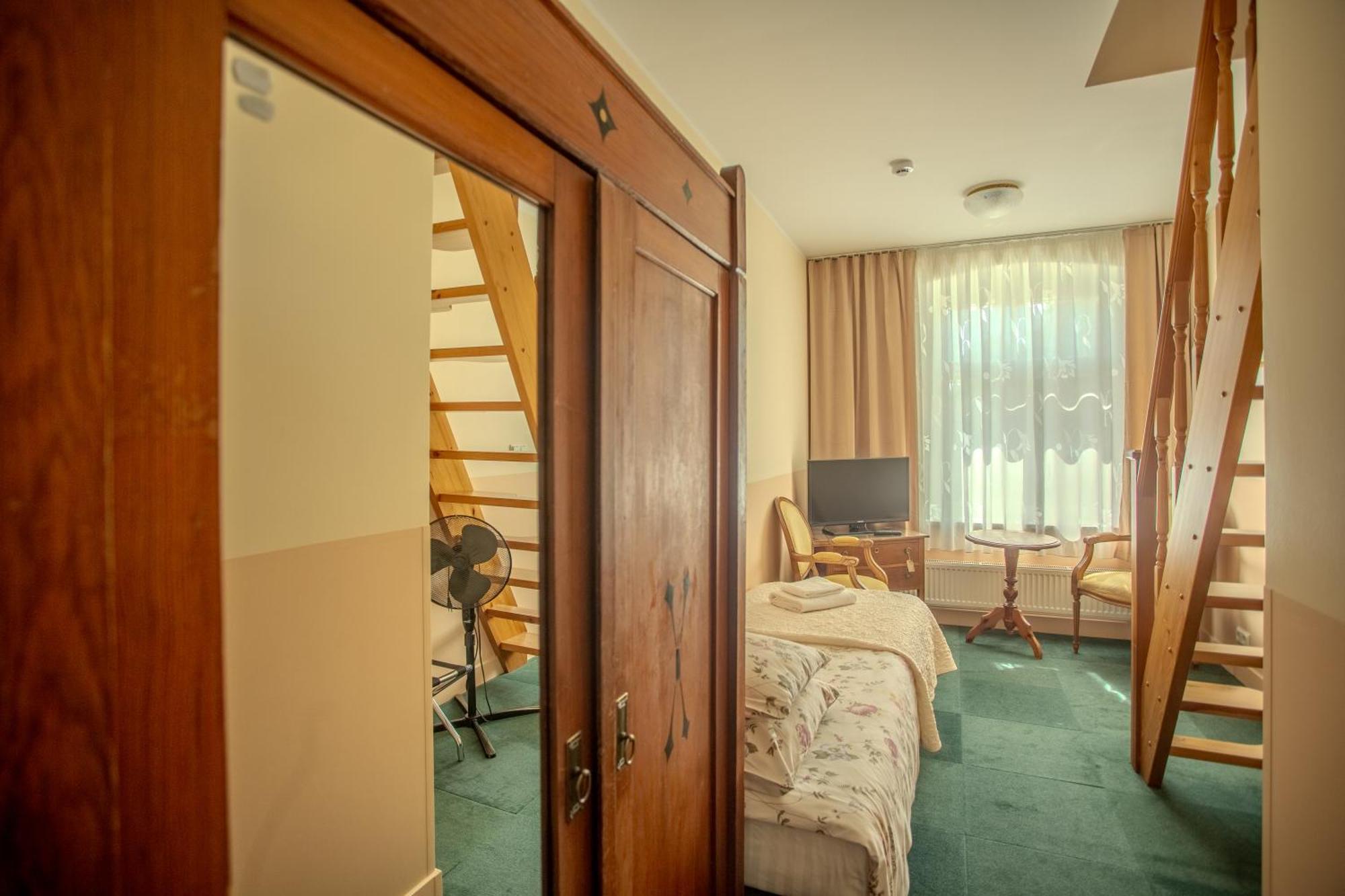 Nina Kordon Guesthouse Alatskivi Екстер'єр фото